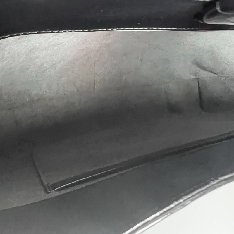 LV M52162 黑水波紋腋下包-5