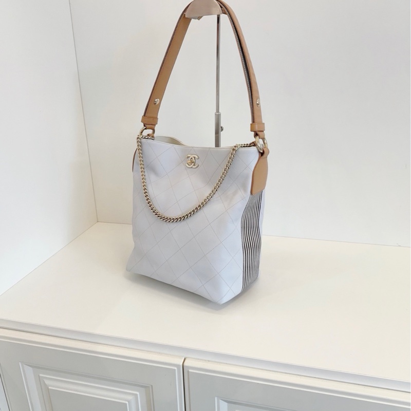 【98新🆕】Chanel 白金牛皮菱格🤍2way嬉皮水桶包 單肩包-6