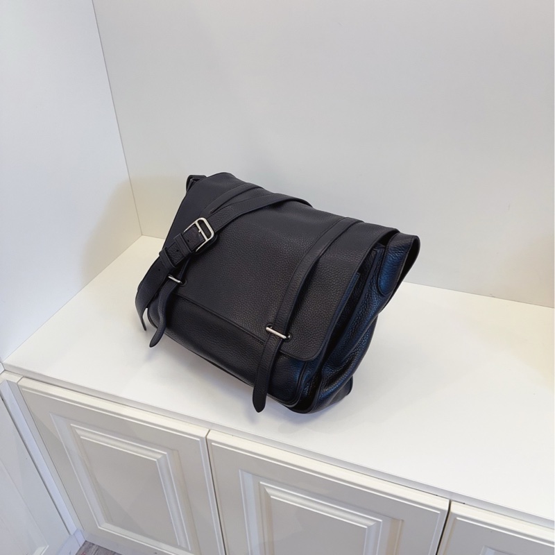 【98新🆕】Hermes  Steve 黑色男士翻蓋郵差包 斜挎包-3