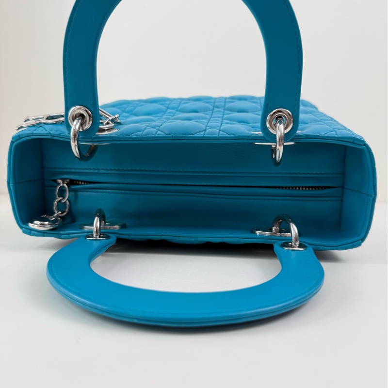 Dior迪奧 戴妃5格 羊皮 湖藍色 尺寸24*20*12-7
