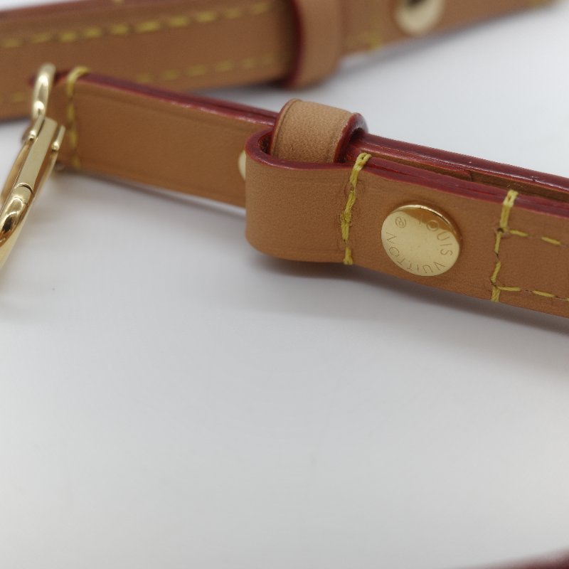 (近新閒置♥️配件齊全)Louis Vuitton 路易威登 IVY 棕色花紋 鏈條 肩帶 WOC 翻蓋 單肩斜背包 兩用包-25