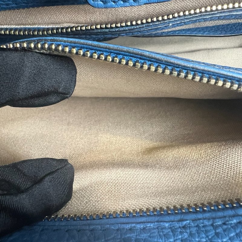 PRADA 藍皮革款手提肩背包-8