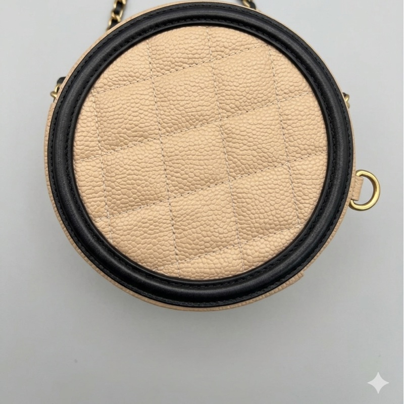CHANEL香奈兒 米黑荔枝紋牛皮圓餅包 肩背包 27開 尺寸12*4.5*12 保卡-3