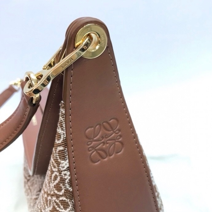 Loewe Luna ( A923PL9X01 )-1