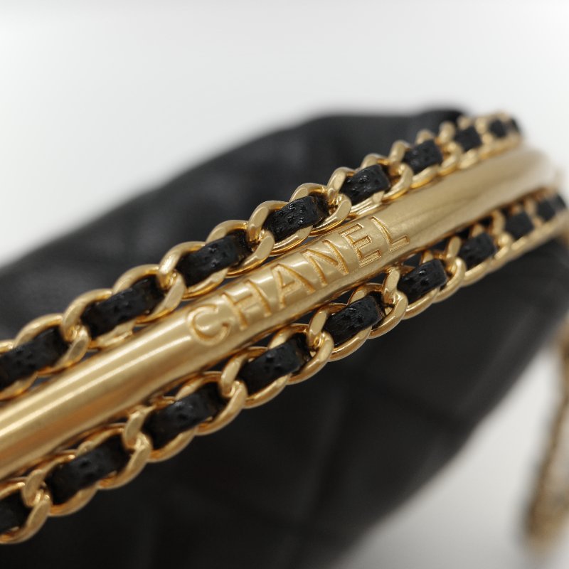 新款全網最低♥️品牌月特價下個月恢復原價(近新全配♥️購買憑證)Chanel 香奈兒 黑色 粒面牛皮 金屬手柄雕花 黑金色皮穿鏈 手提包 斜挎包 兩用-18