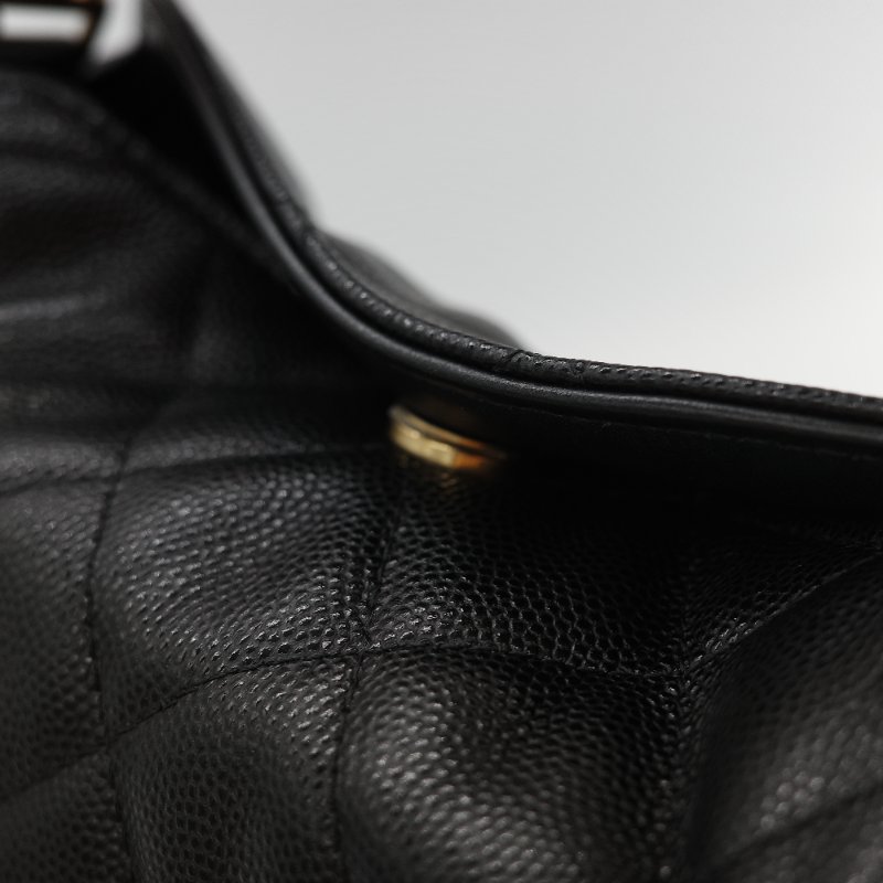 新款全網最低♥️品牌月特價下個月恢復原價(近新全配♥️購買憑證)Chanel 香奈兒 黑色 粒面牛皮 金屬手柄雕花 黑金色皮穿鏈 手提包 斜挎包 兩用-20