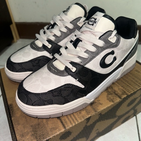 COACH SOHO 混合經典 SIGNATURE 休閒鞋