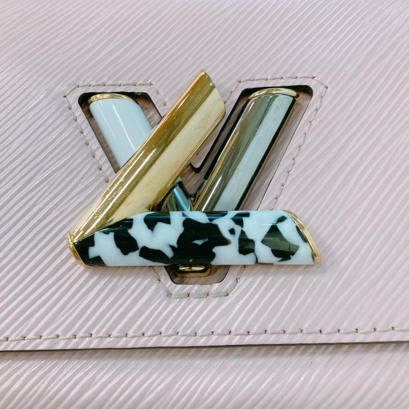 MS0598 Louis Vuitton 路易威登 扭扭包 小號 水波紋 樹皮紋 粉紅色 鴛鴦金扣 Twist PM Epi Pink and Stone x GHW-10