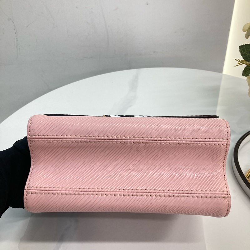 MS0598	Louis Vuitton 路易威登 扭扭包 小號 水波紋 樹皮紋 粉紅色 鴛鴦金扣 Twist PM Epi Pink and Stone x GHW-28