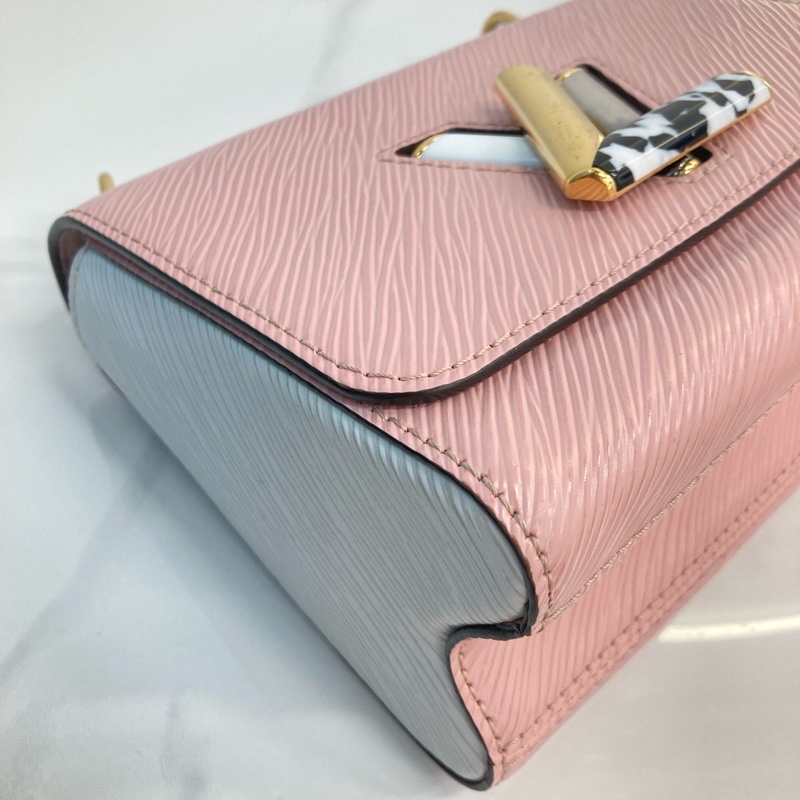 MS0598	Louis Vuitton 路易威登 扭扭包 小號 水波紋 樹皮紋 粉紅色 鴛鴦金扣 Twist PM Epi Pink and Stone x GHW-30
