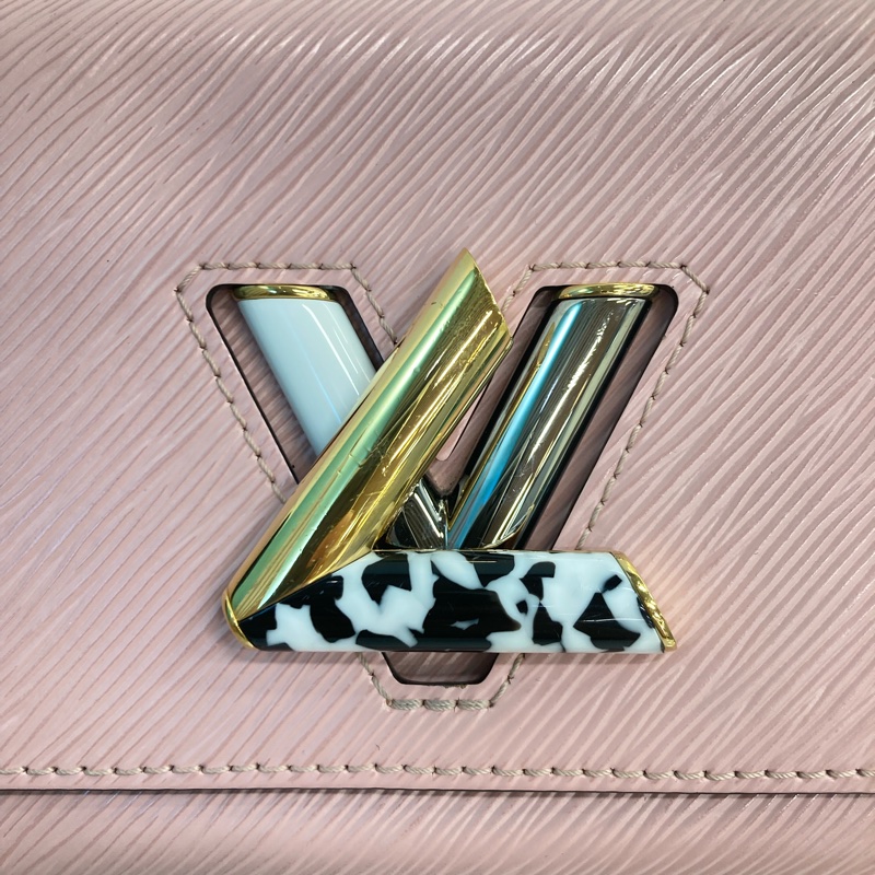 MS0598	Louis Vuitton 路易威登 扭扭包 小號 水波紋 樹皮紋 粉紅色 鴛鴦金扣 Twist PM Epi Pink and Stone x GHW-37