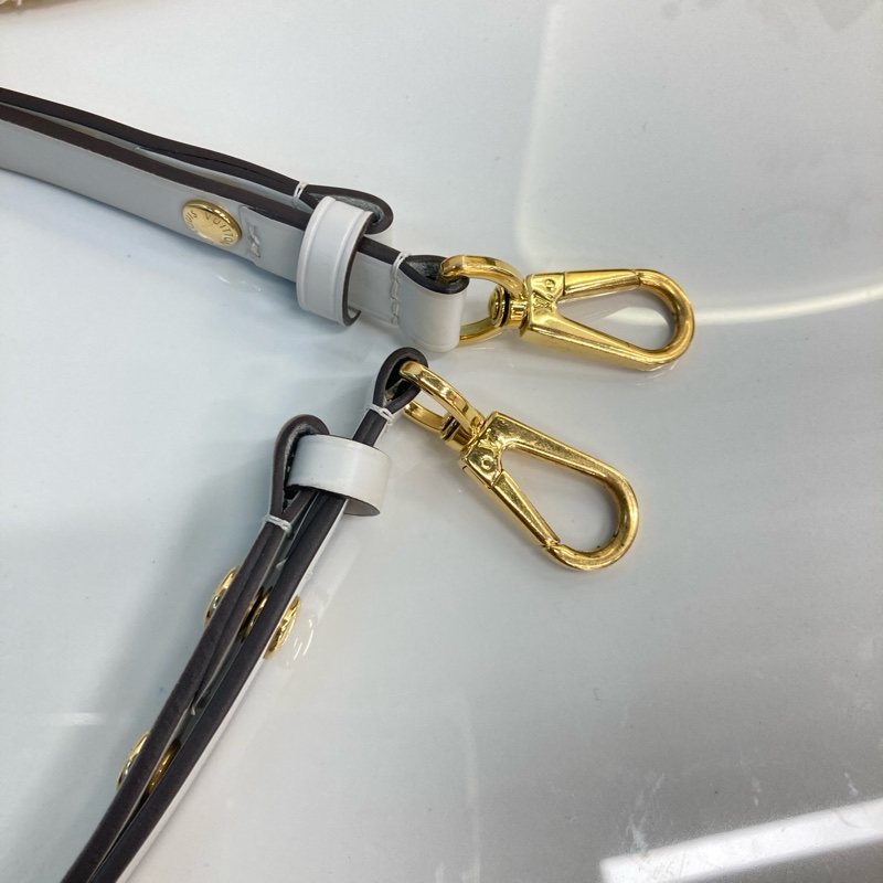 MS0598	Louis Vuitton 路易威登 扭扭包 小號 水波紋 樹皮紋 粉紅色 鴛鴦金扣 Twist PM Epi Pink and Stone x GHW-53