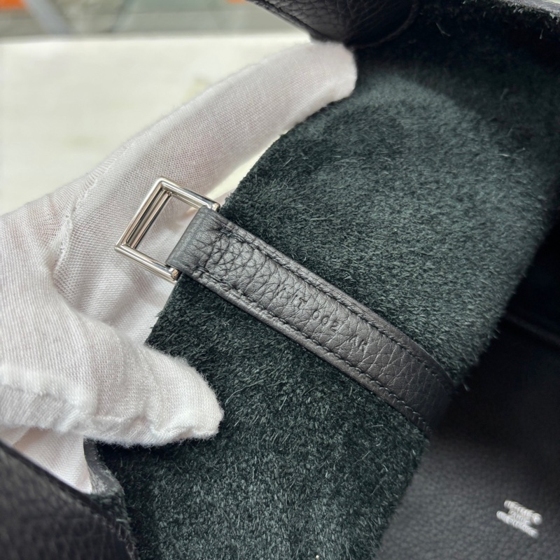 【閒置🆕】 Hermes 黑銀22菜籃子 手提包-6