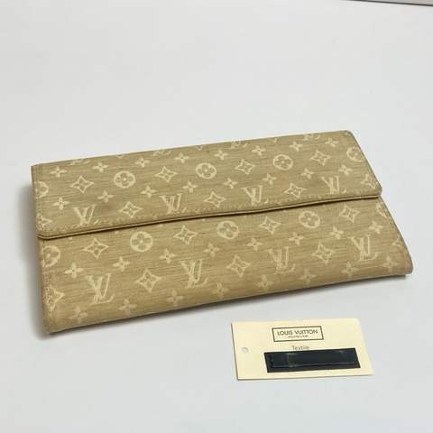 【95新✨全網最低價】LV/Louise Vuitton 中古單寧牛仔老花長款米色錢包 95新 內裡全皮