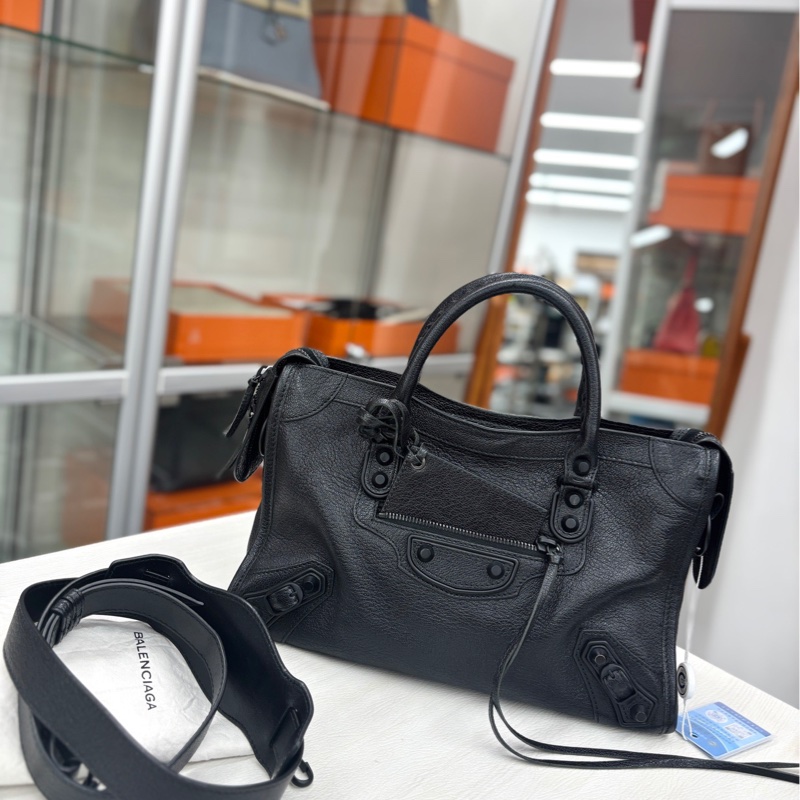 【99新】 Balenciaga 全黑山羊皮小號機車 手提包-0