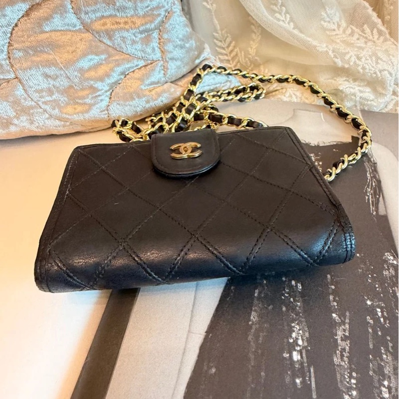 香奈兒 黑色 皮革包 銀包 /中古 vintage Chanel黑色 皮革中夾 皮夾 錢包 短夾二手包 小包 古董-6