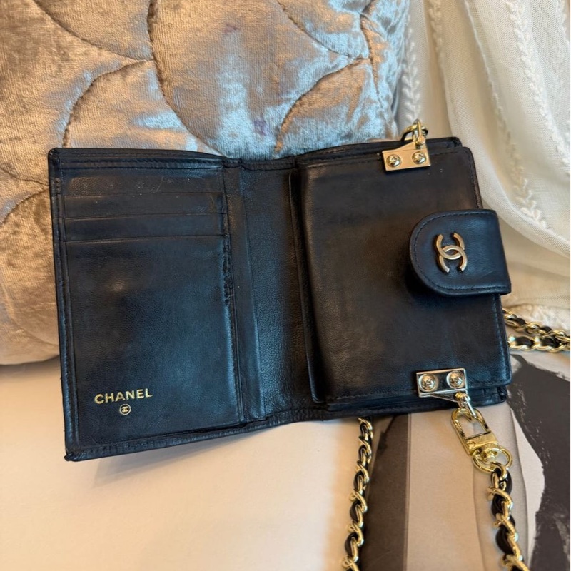 香奈兒 黑色 皮革包 銀包 /中古 vintage Chanel黑色 皮革中夾 皮夾 錢包 短夾二手包 小包 古董-20