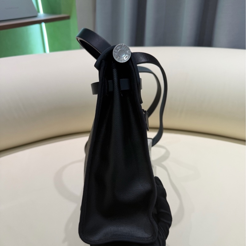 Hermes愛馬仕herbag31黑銀防水布拼皮斜挎包 鎖鑰匙 子袋。-2