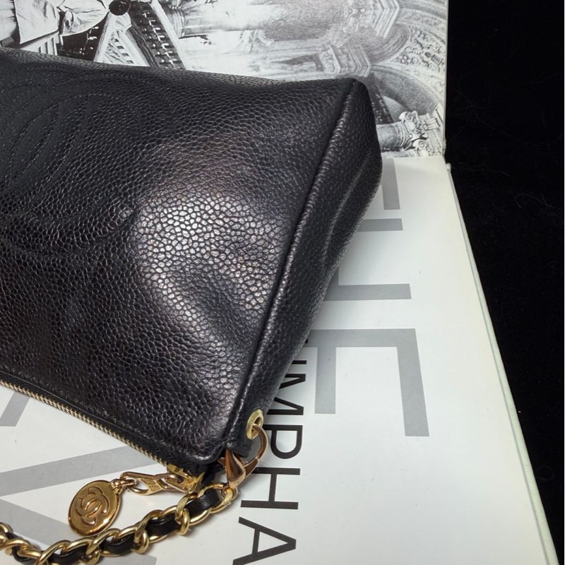 香奈兒 中古包 Chanel 黑金 魚子醬 皮革包 側背包 斜背包 二手古董包 黑色 小包 古董 中古二手Chanel黑色魚子醬皮革側背包斜背包 皮革包 單肩包 古董-12