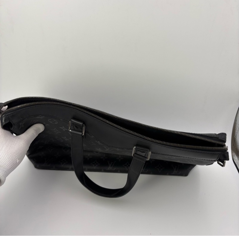 【95新✨超低價優惠✨經典款式】Louis Vuitton 黑色老花公文包-3