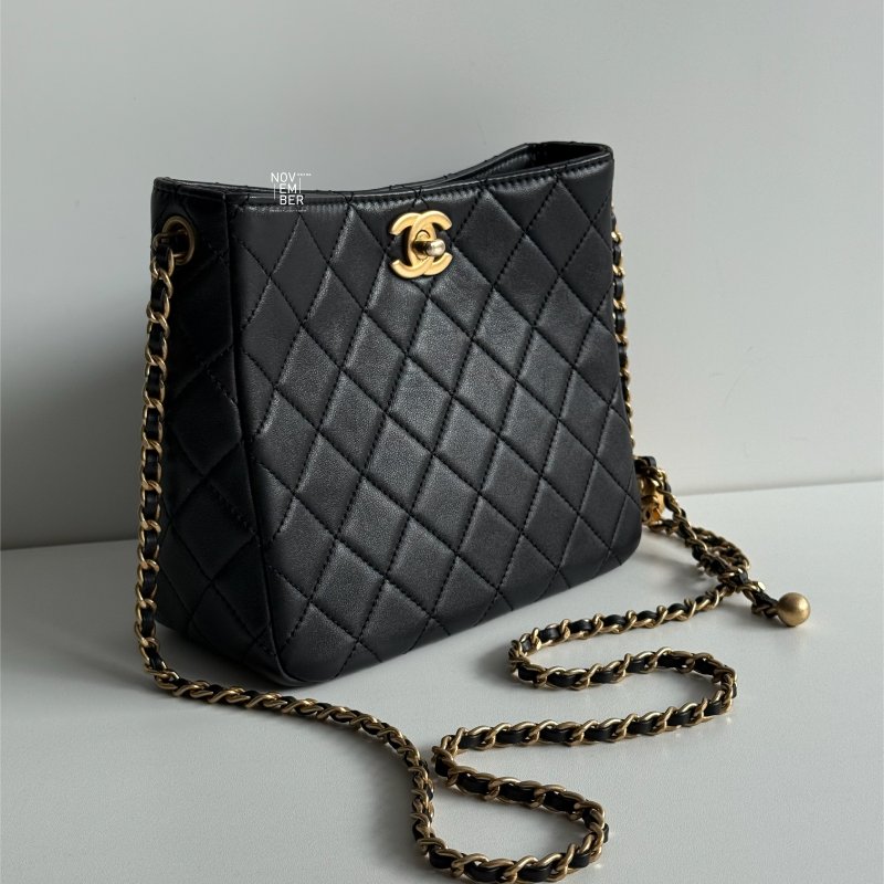 99新🆕 芯片款 Chanel 香奈兒 金球hobo斜背包 黑金-1