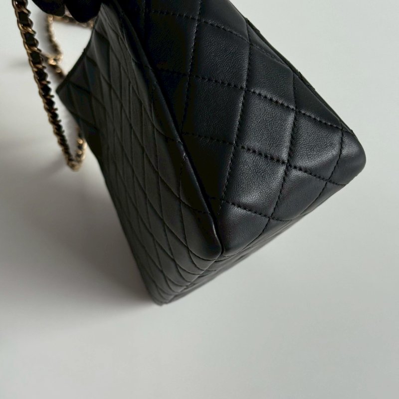 99新🆕 芯片款 Chanel 香奈兒 金球hobo斜背包 黑金-13