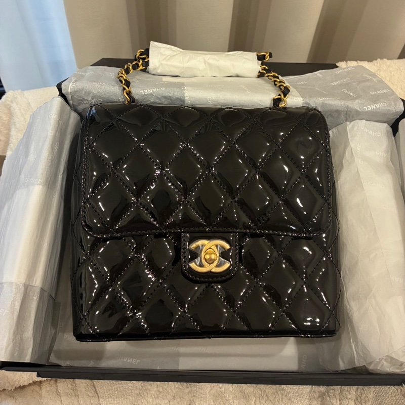 Chanel 方胖 20公分 漆皮 全新品-2