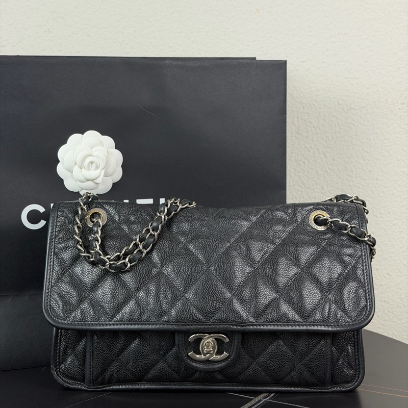 Chanel 香奈兒 黑銀荔枝牛皮CF機場包 18開 尺寸30×6×20-2