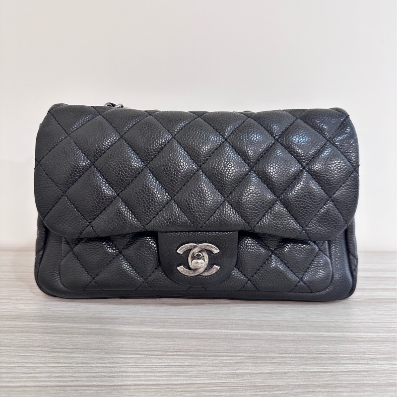 CHANEL經典仿舊銀鏈帶肩背菱格翻蓋包-0