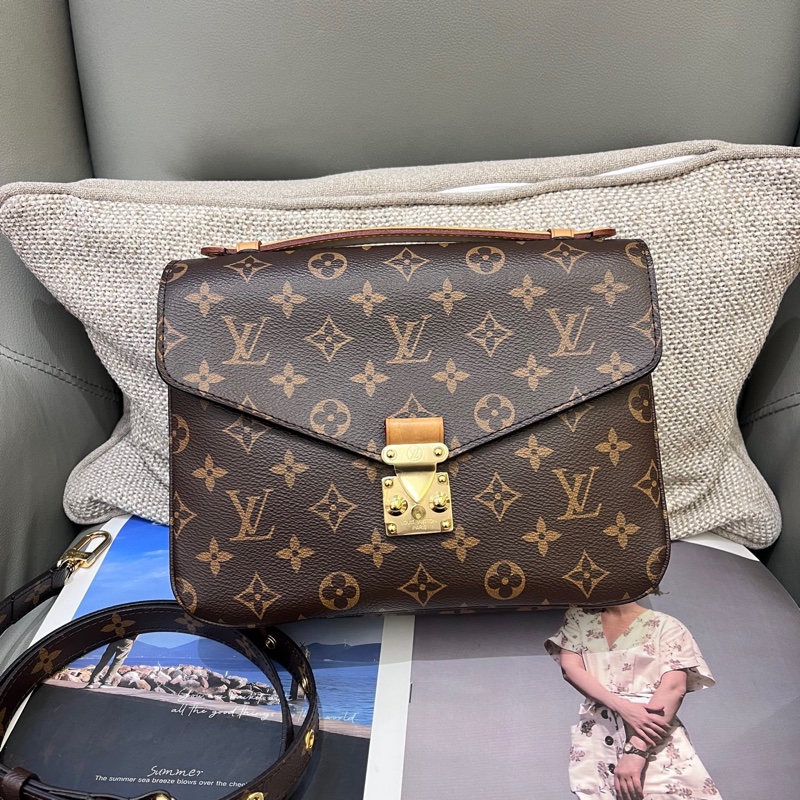 LV metis 老花 郵差包-0
