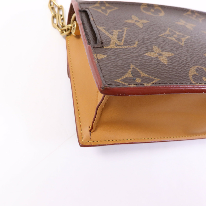 LOUIS VUITTON MonogramS Lock Belt Pouch PM金扣腰包-14