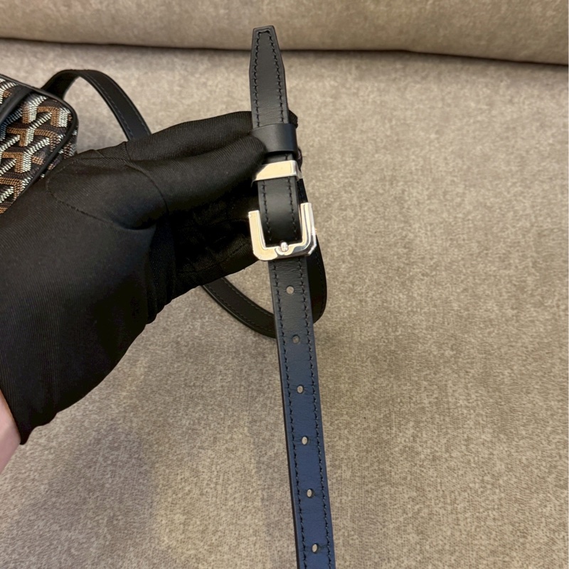 GOYARD黑色相機包-8