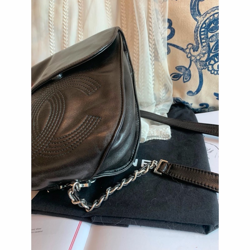 香奈兒 中古包 Chanel 黑銀 皮革包 黑色後背包 雙肩包 背包 二手古董包 黑色 小包 古董 中古二手Chanel backpack 黑色皮革 古董-14