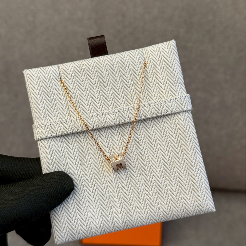 愛馬仕pop h 項鍊-1