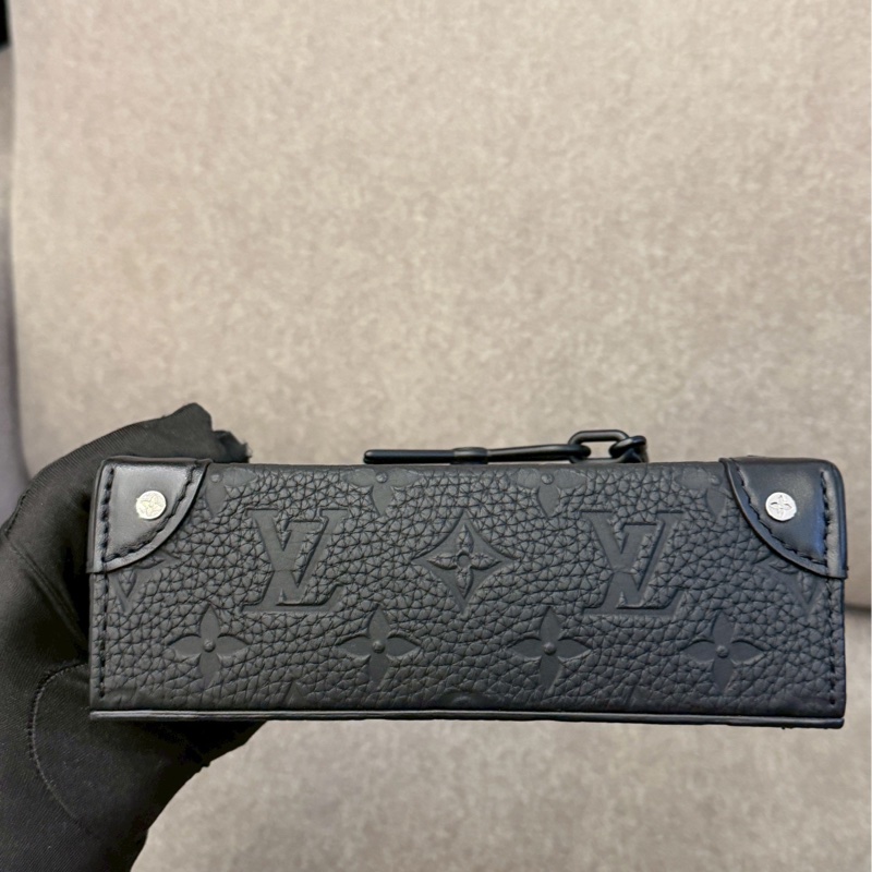 LV steamer黑壓紋-7