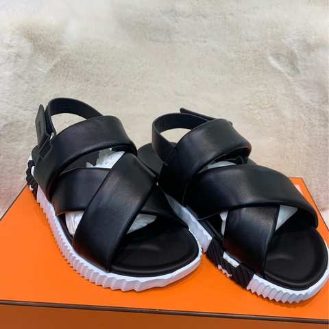 Hermes 愛女士 黑白色 魔術貼 增高涼鞋 38號（XC280)