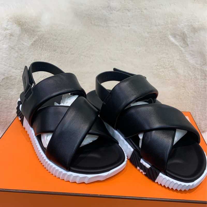 Hermes 愛女士 黑白色 魔術貼 增高涼鞋 38號(XC285)-0