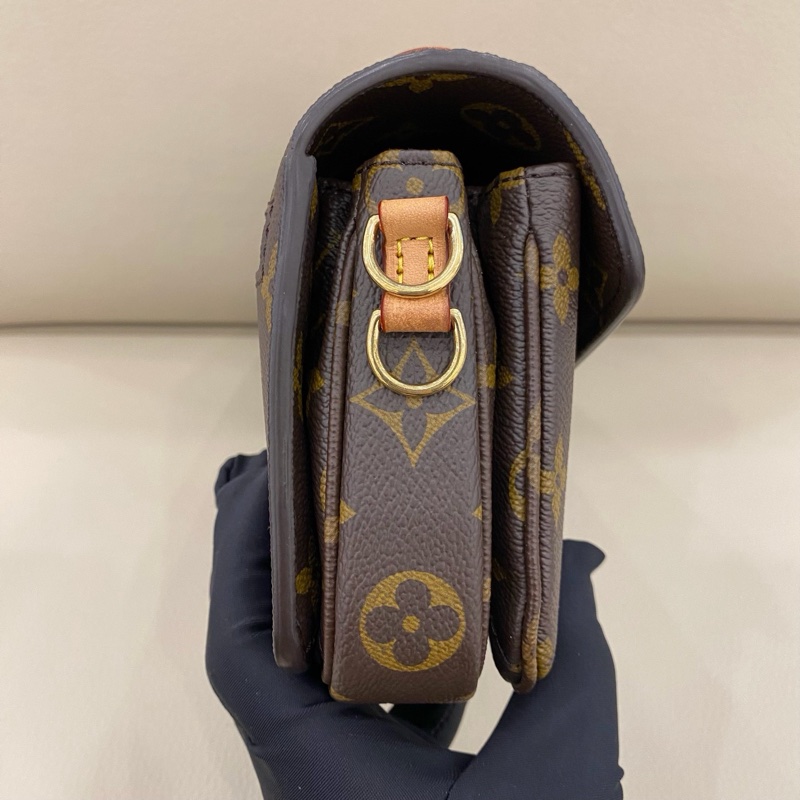 LV 橫版小郵差,芯片款,99新-2