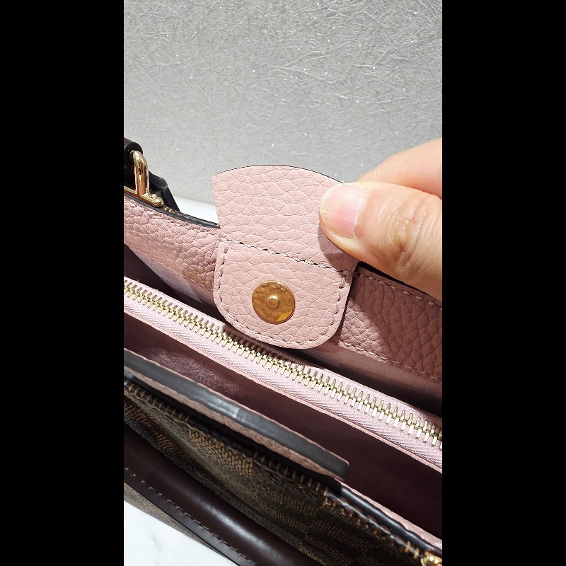 Louis Vuitton LV N41674 Brittany 棋盤格紋皮革鎖組兩用包 -11