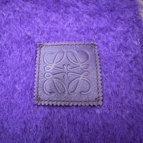 Loewe 紫色 馬海毛 圍巾