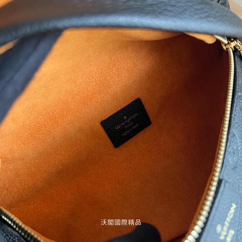 LV黑色印花腰包男女同款 M44812-5