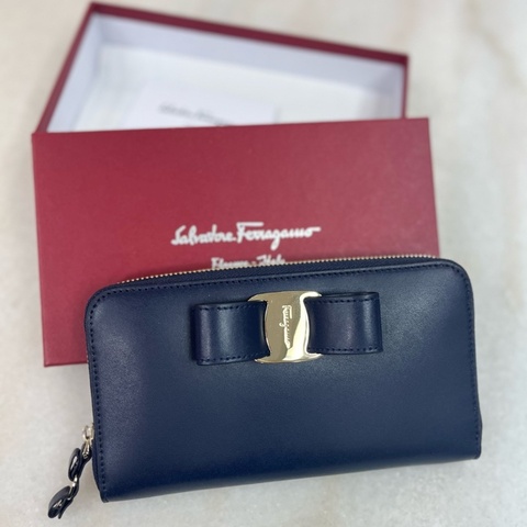 Ferragamo Rainbow black long wallet
