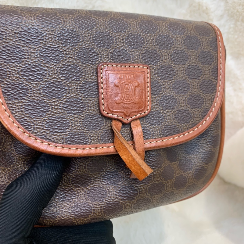 Celine 賽琳 老花 啡色 斜背包 （XB599)-7