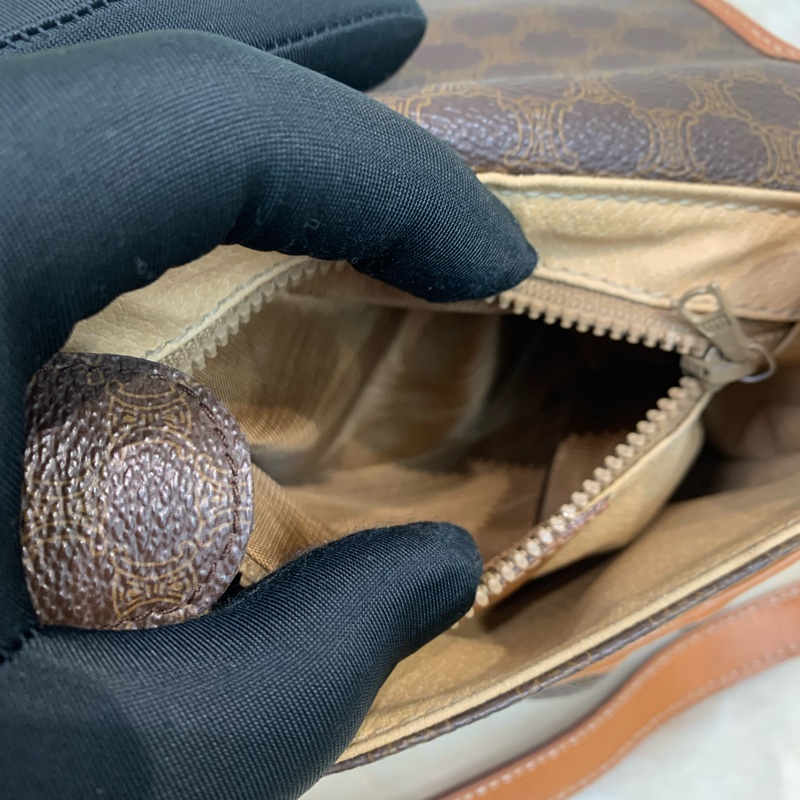 Celine 賽琳 老花 啡色 斜背包 （XB599)-17