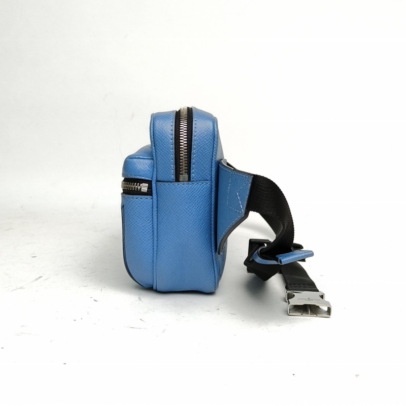 LOUIS VUITTON Outdoor腰包胸包藍色牛皮-1