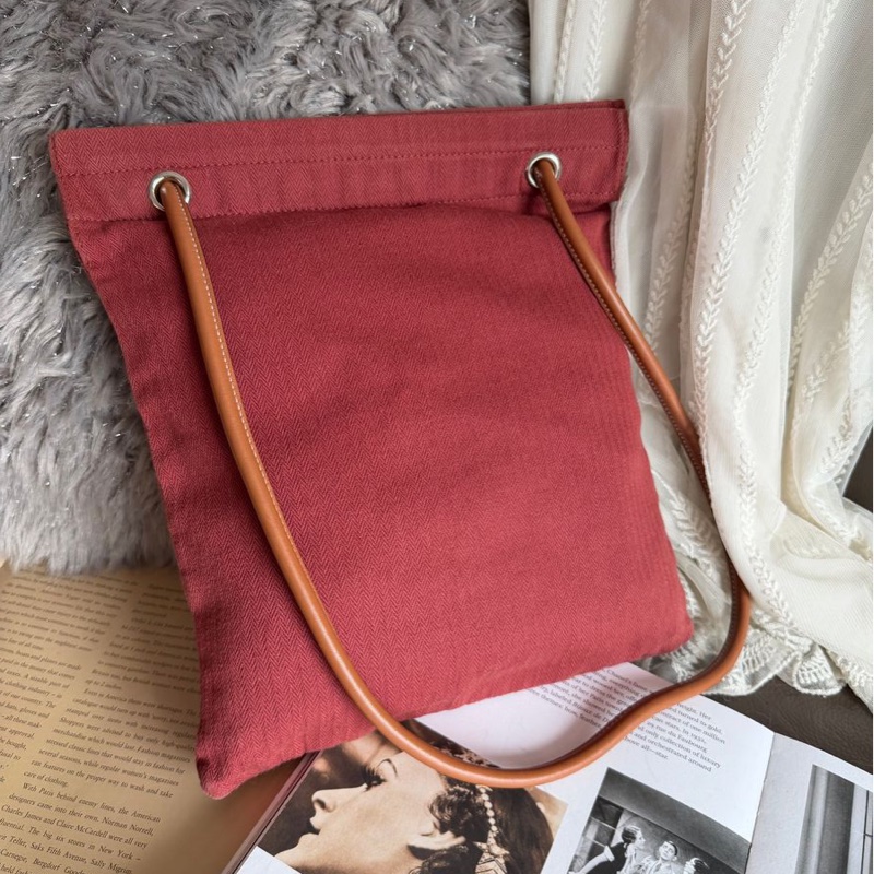 愛馬仕 斜背包 酒紅色帆布包Hermès Aline Grooming Bag-11