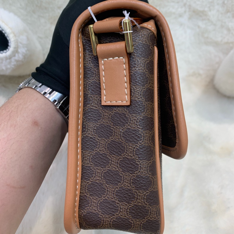 Celine 賽琳 地球黃金扣 啡色 老花斜背包 (XA374)已換皮-3