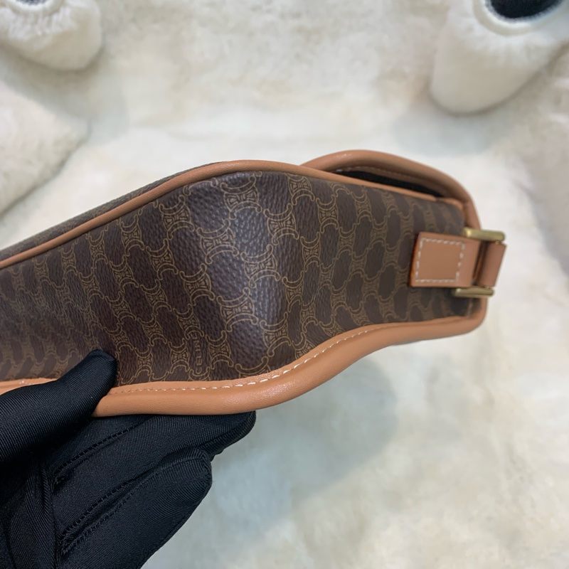 Celine 賽琳 地球黃金扣 啡色 老花斜背包 (XA374)已換皮-14