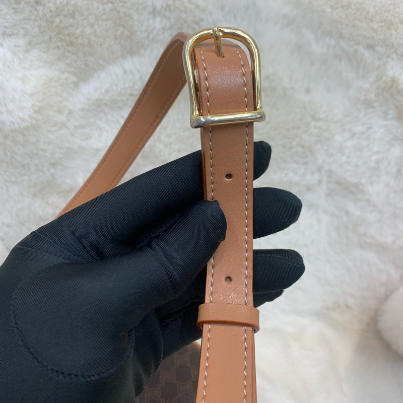 Celine 賽琳 地球黃金扣 啡色 老花斜背包 (XA374)已換皮-23