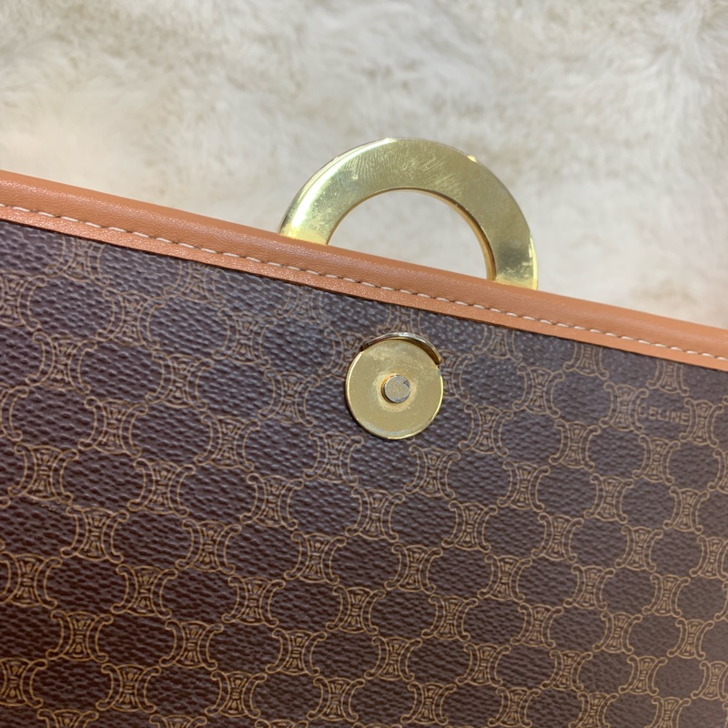 Celine 賽琳 地球黃金扣 啡色 老花斜背包 (XA374)已換皮-35